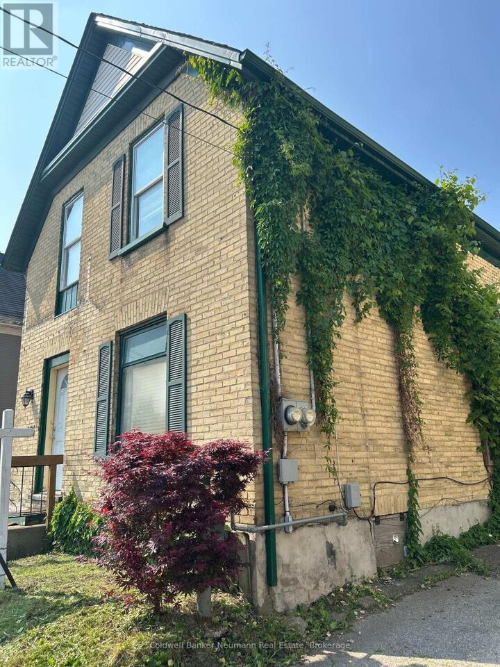 Property Photo: 155 Weber Street East ON N2H 1E1