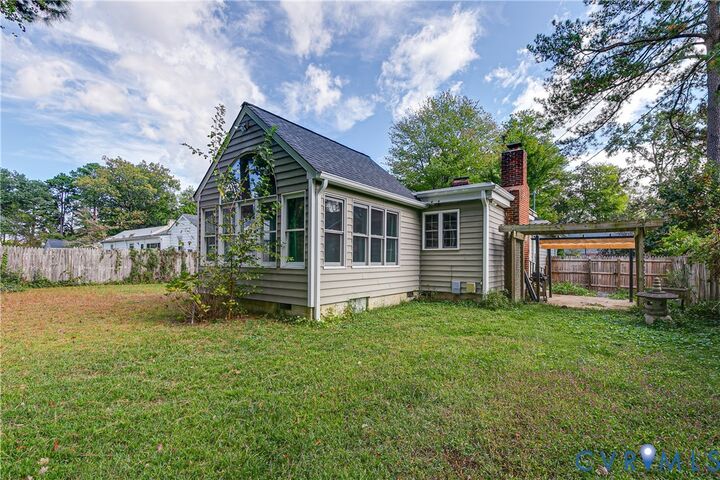 Property Photo:  1516 Westbury Drive  VA 23229 