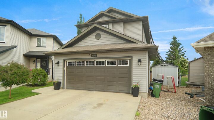 Property Photo:  20845 92A Avenue NW  AB T5T 3Z1 