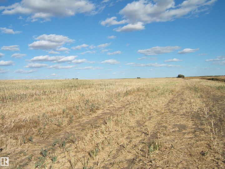 SE-2-56-12 W 4th  Rural Two Hills County AB T0B 0P0 photo