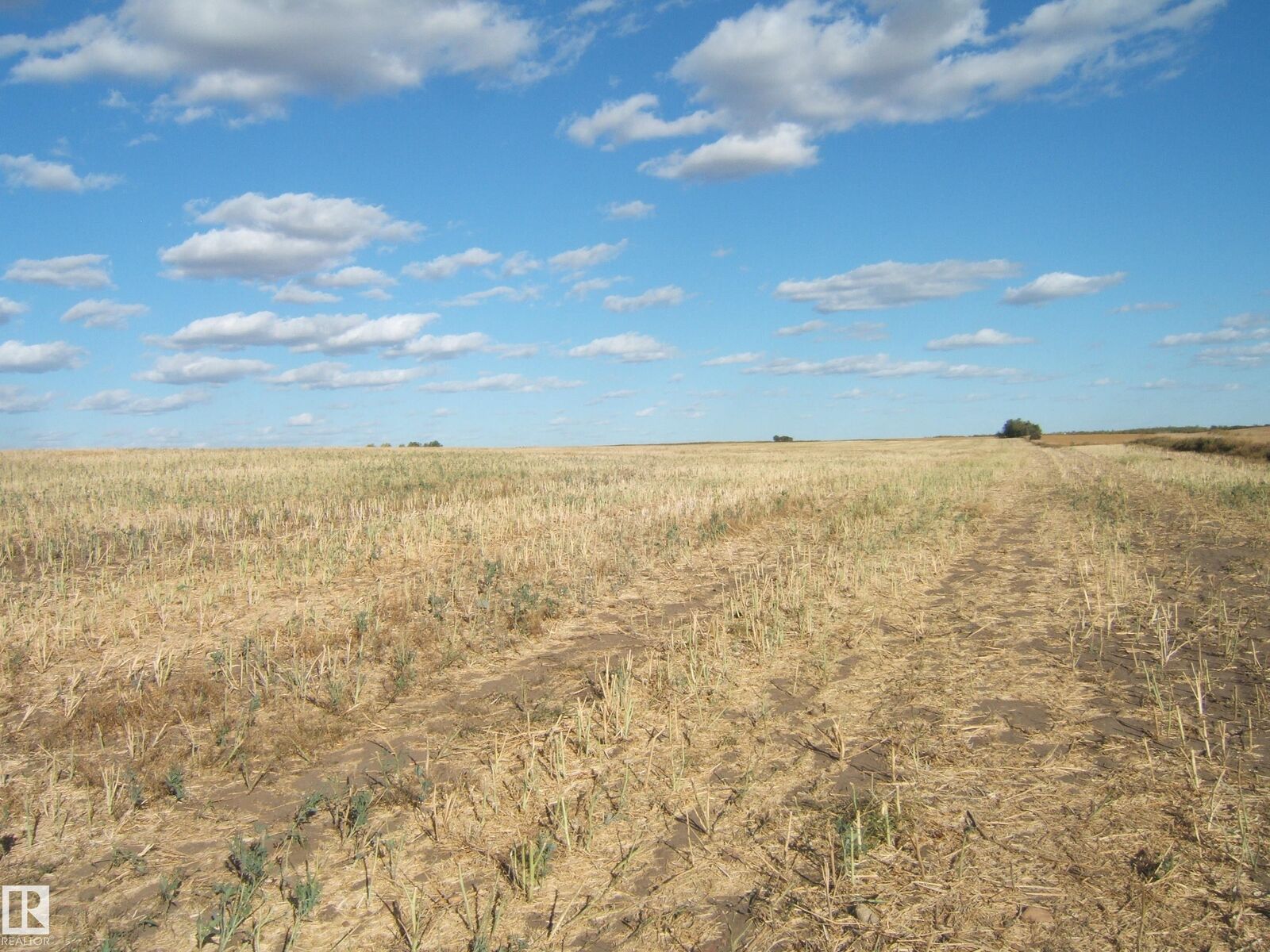 Property Photo:  SE-2-56-12 W 4th  AB T0B 0P0 