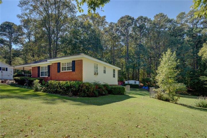 Property Photo: 1136 Jack Neely Road GA 30016