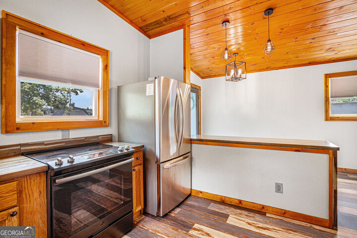 Property Photo: 177 Main TN 37317