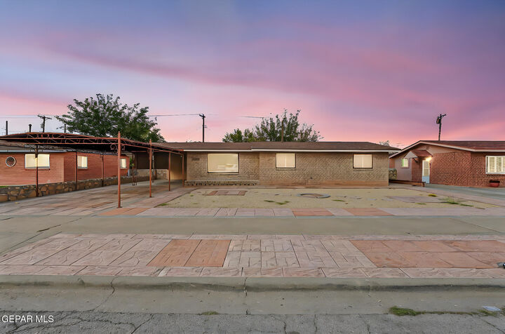 Property Photo: 9505 Cosmos Avenue TX 79925