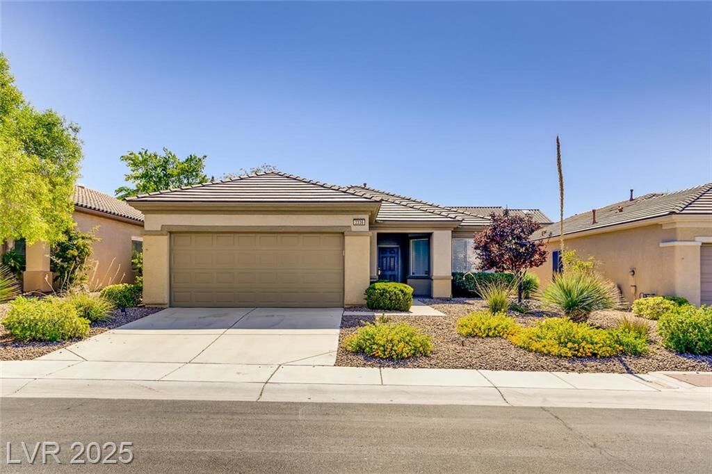 Property Photo: 2336 Fossil Canyon Drive NV 89052