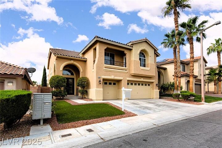 10665 Sapphire Vista Avenue  Las Vegas NV 89144 photo