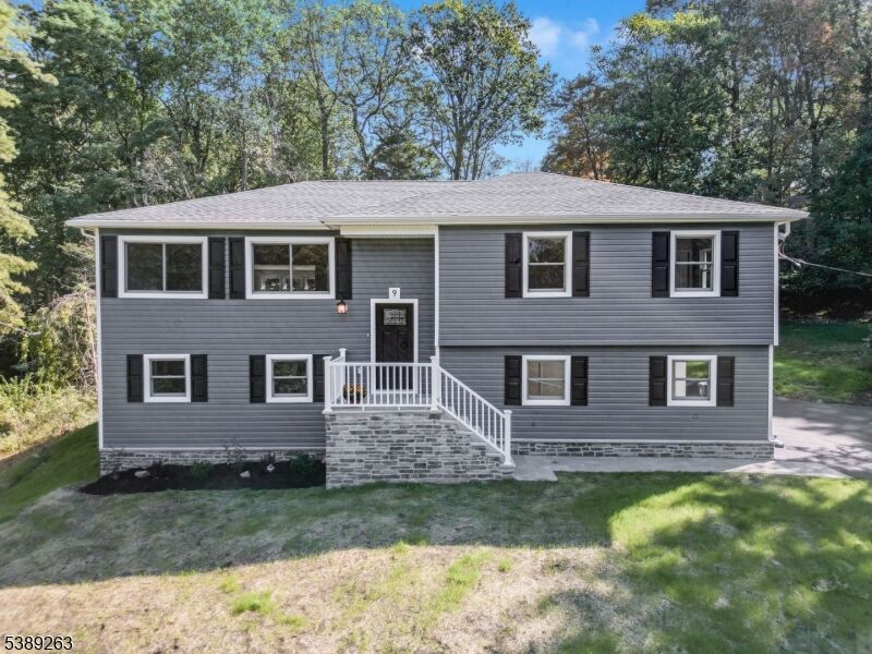 Property Photo: 9 Dorothy Dr NJ 07960
