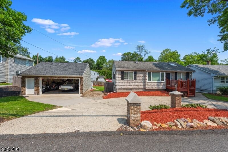 Property Photo: 105 Wills Ave NJ 07874