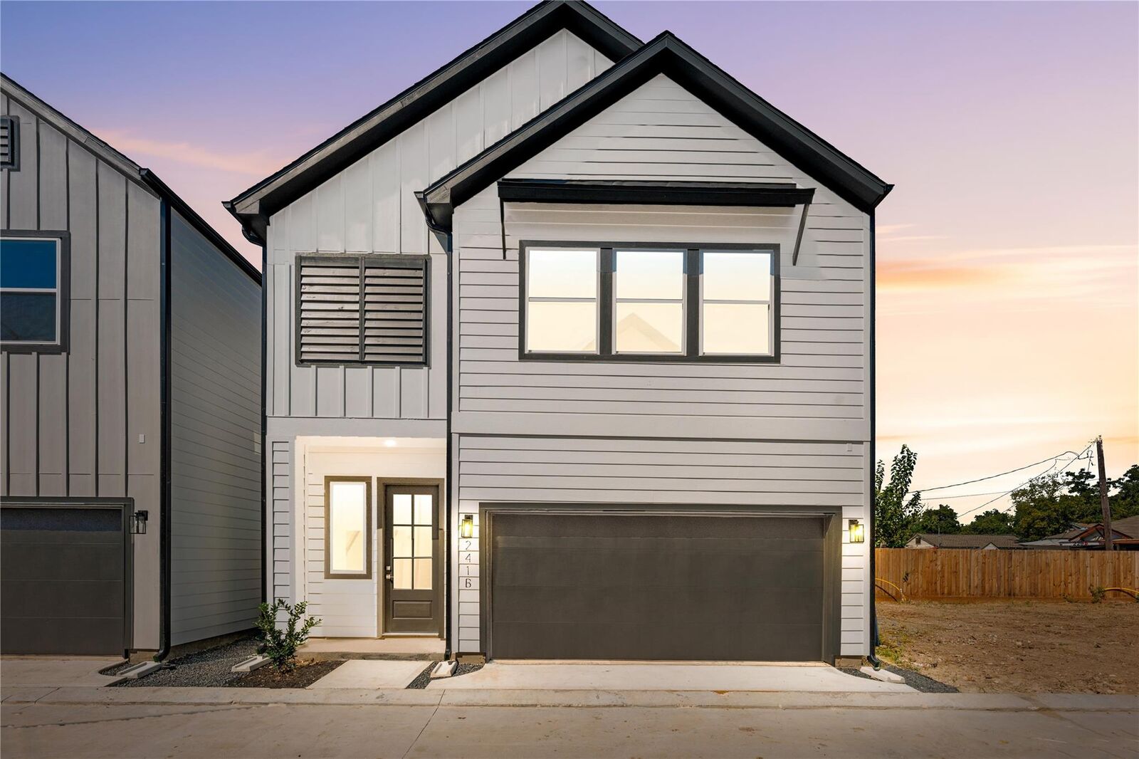 Property Photo:  241 Rebecca Street B  TX 77022 