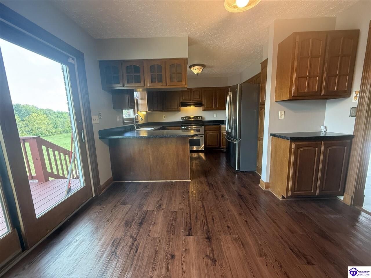 Property Photo:  6106 Flaherty Road  KY 40175