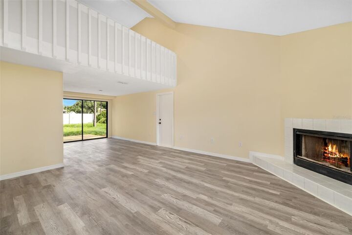 Property Photo: 2004 Wood Hollow Place FL 34235