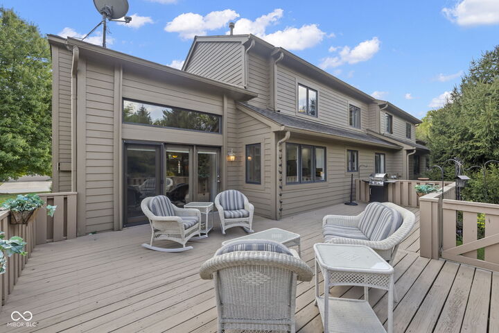 Property Photo:  350 Sandbrook Drive  IN 46062 