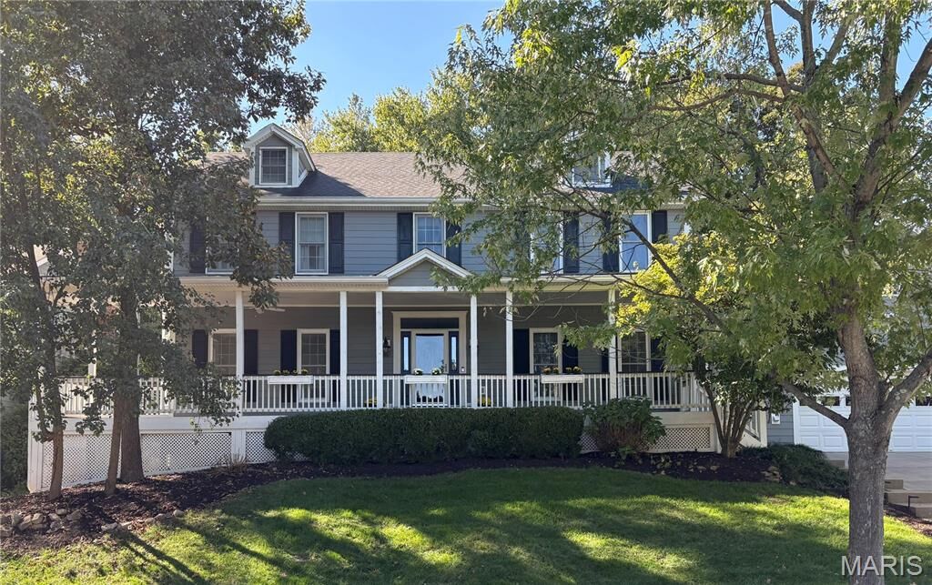 Property Photo: 310 Greenbriar Estates Drive MO 63122
