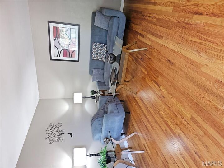 Property Photo:  2729 Link Road  MO 63114 
