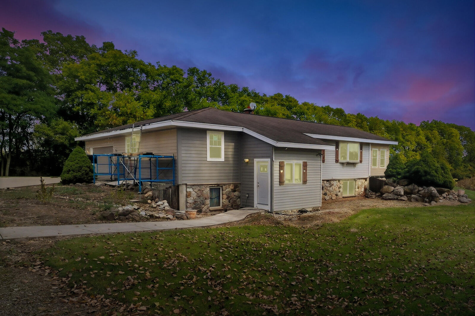 Property Photo:  3740 County Road O -  WI 53080 