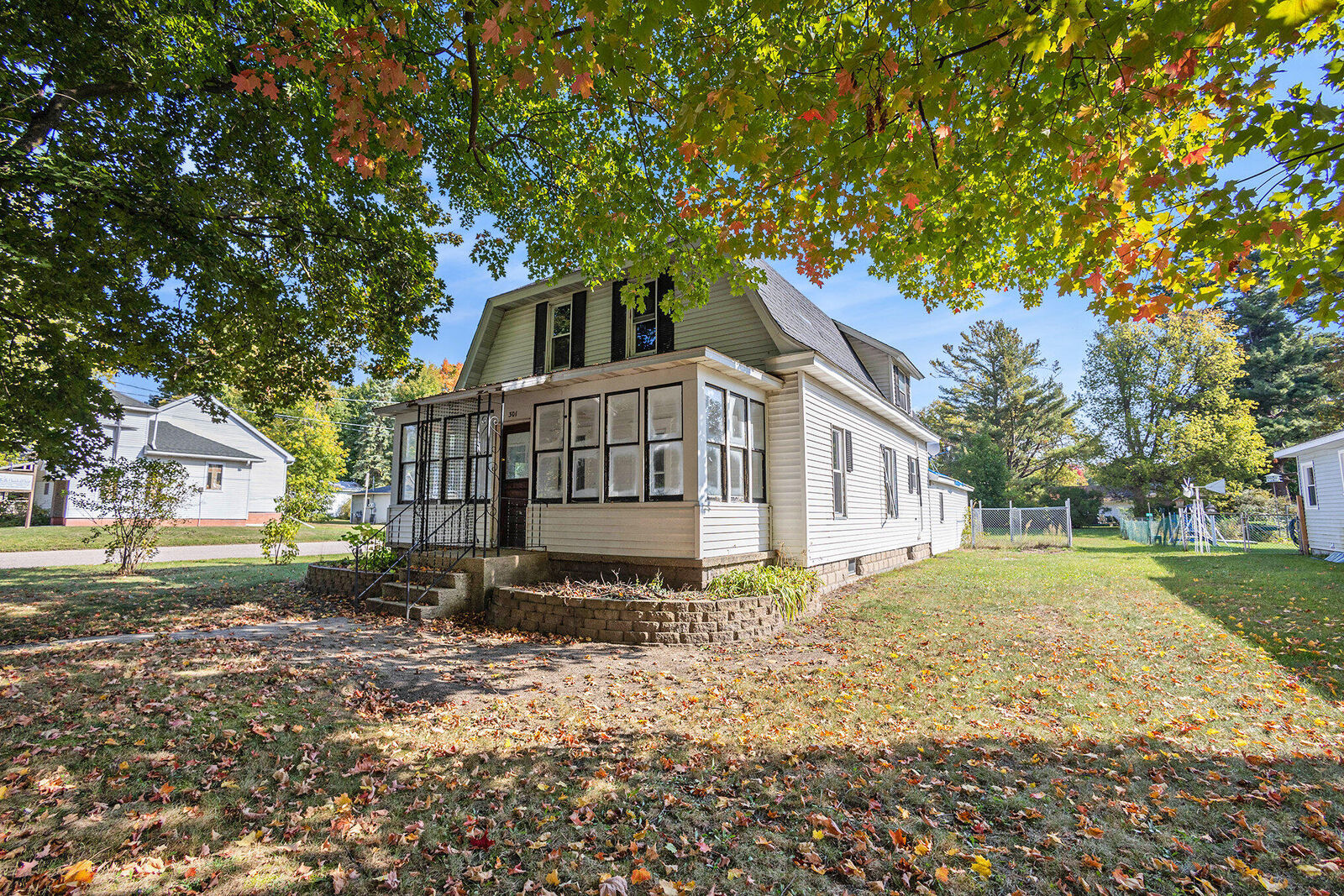 Property Photo:  301 Crowley Street  MI 49454 
