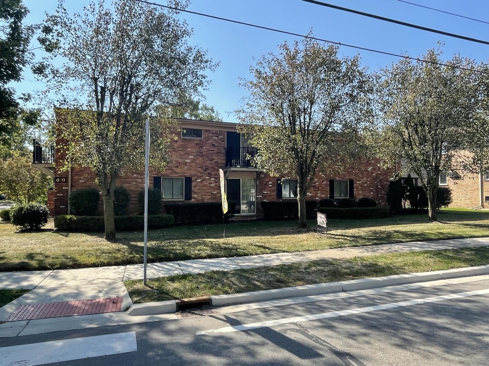 Property Photo:  620 E Lincoln Avenue  MI 48067 