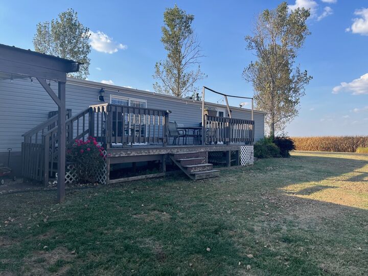 Property Photo: 3770 E 1050th Road IL 60518