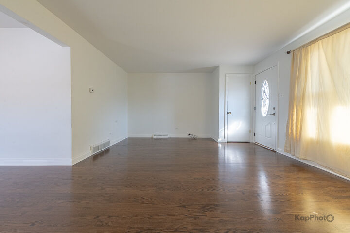 Property Photo: 3704 W 57th Street IL 60629
