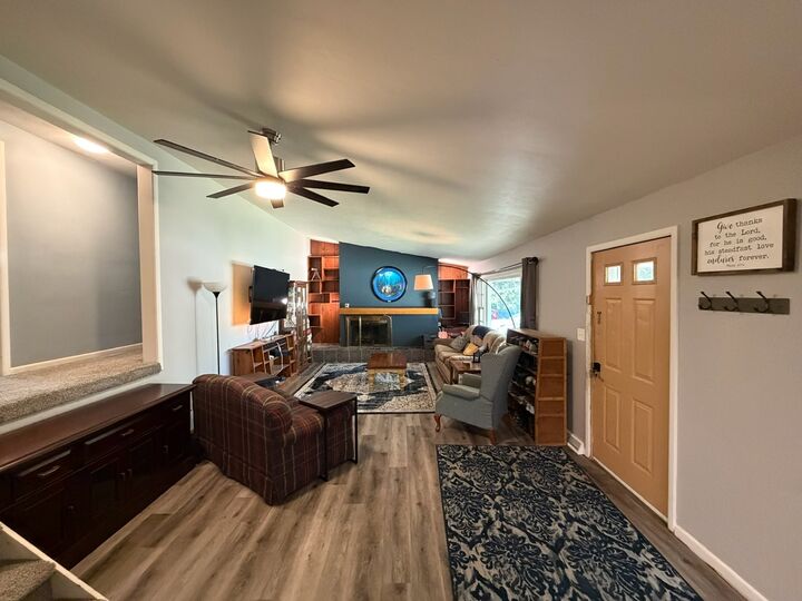 Property Photo: 628 High Terrace IL 60115