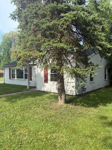 Property Photo: 16751 Western Avenue IL 60429