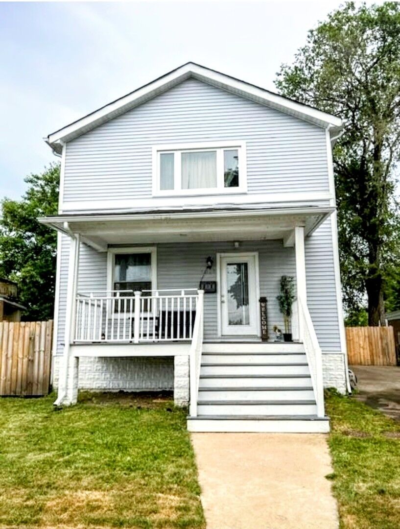 Property Photo:  4054 Fern Avenue  IL 60534 