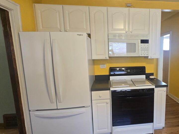 Property Photo: 4220 N Ottawa Avenue IL 60706