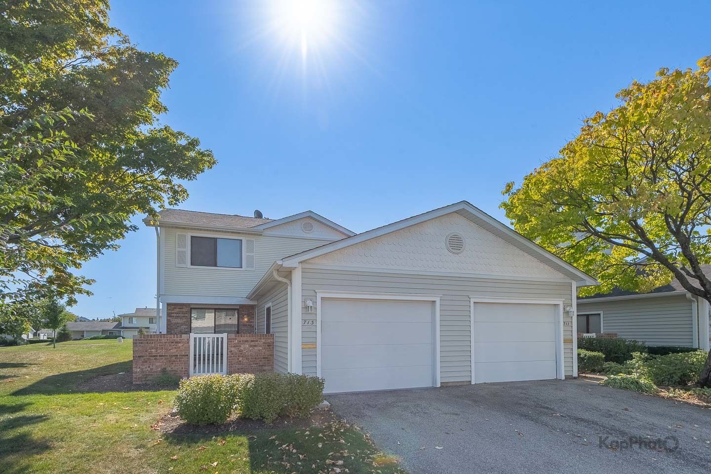 Property Photo: 713 Mariner Point IL 60194
