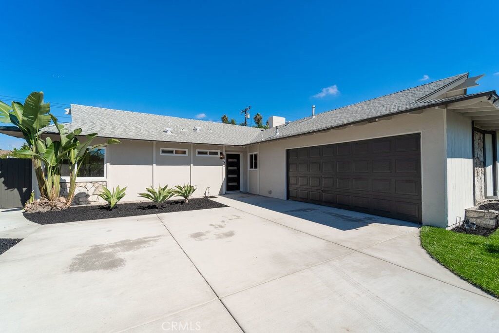 Property Photo:  5751 Mangrum  CA 92649 