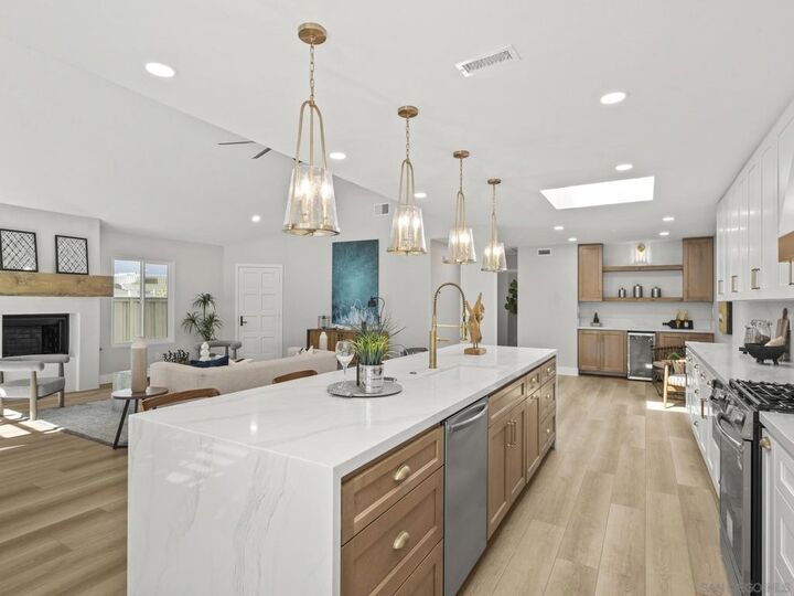 Property Photo: 4767 Miletus Way CA 92056