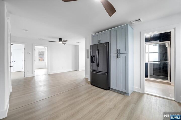 Property Photo:  23 Roma Street 3  NJ 07110 