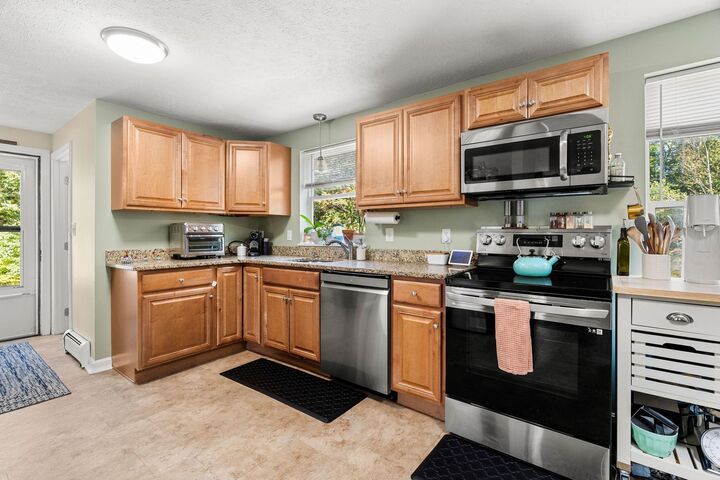 Property Photo: 139 Old Town Road NH 03281