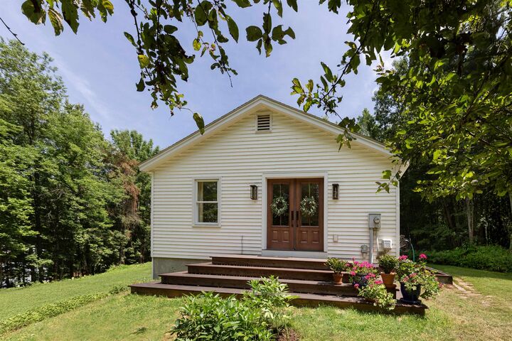 Property Photo: 286 Ladieu Road NH 03781