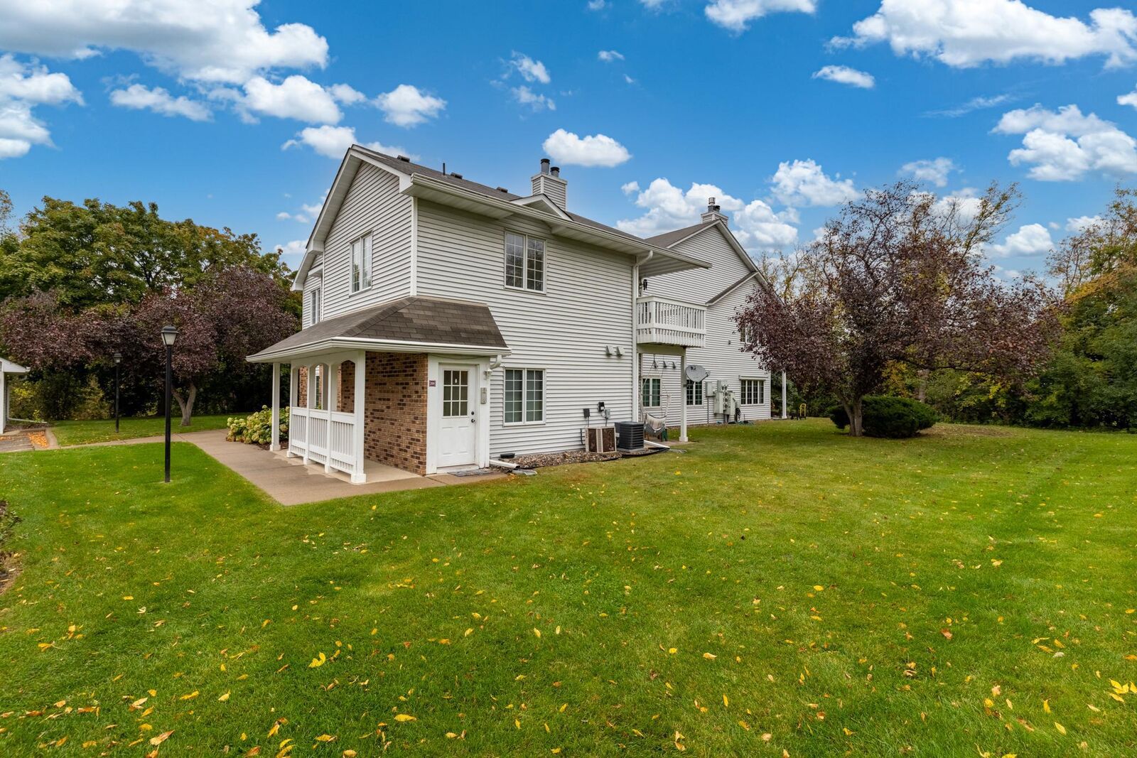 Property Photo: 3557 Blue Jay Way 200 MN 55123