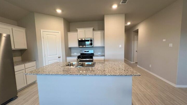 Property Photo:  8405 Beltmill Parkway  TX 76131