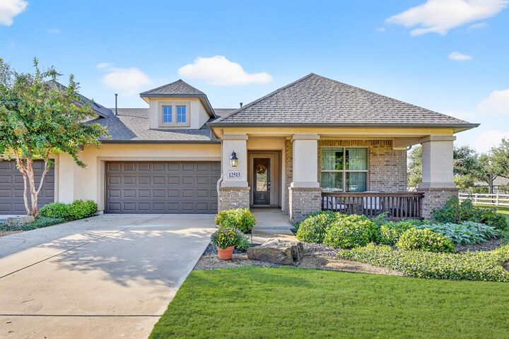 Property Photo:  12513 Soapstone Drive  TX 76207 