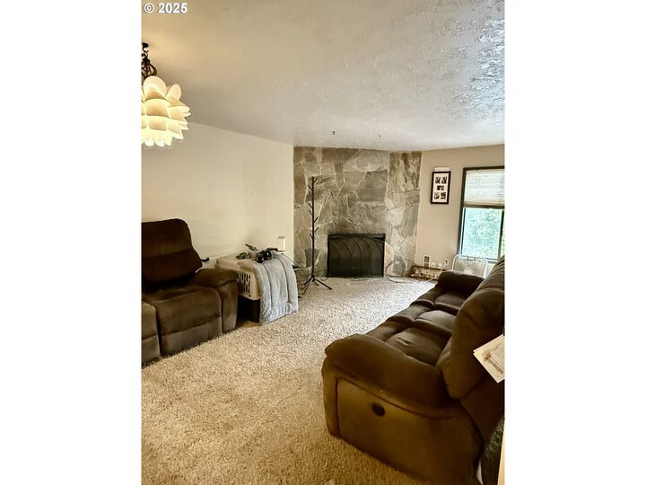 Property Photo:  24044 NE Treehill Dr  OR 97060 