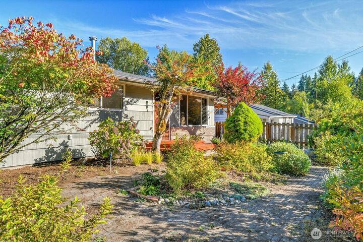 20917  59th Place W  Lynnwood WA 98036 photo