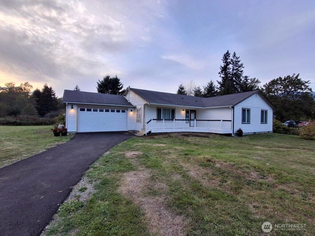 Property Photo:  8336  Pinelli Road  WA 98284 