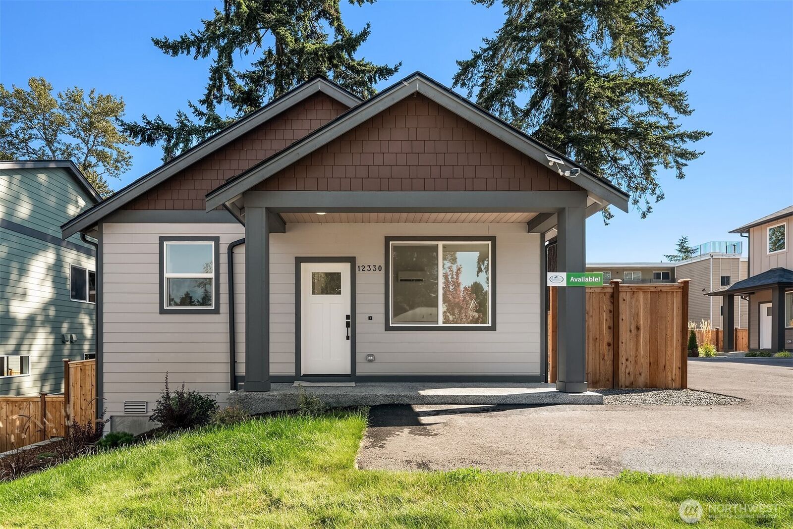 Property Photo:  12330  13th Place SW  WA 98146 