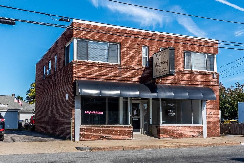 Property Photo:  580 Central Avenue  RI 02861 
