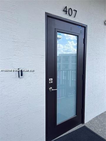 Property Photo:  8201 NW 41st St D-407  FL 33166 