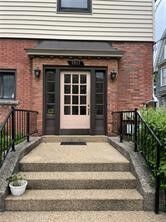 Property Photo: 5917 Walnut St 8 PA 15232