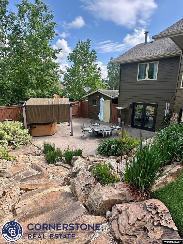 Property Photo: 1310 Hornchurch Avenue WY 82609
