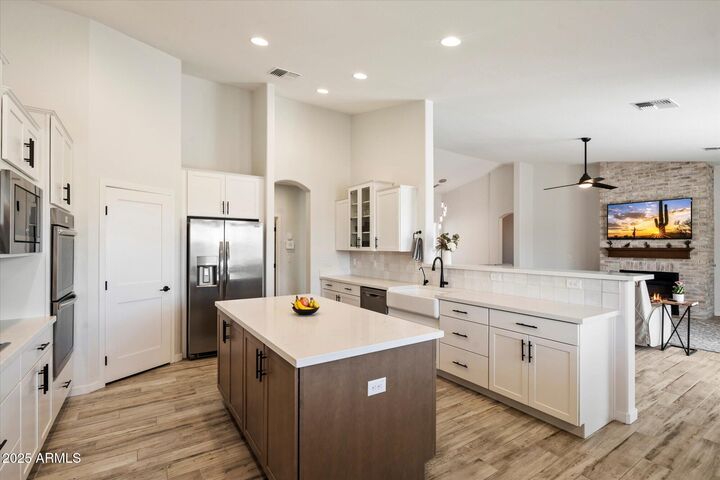 Property Photo:  28635 N Tame Lane  AZ 85144