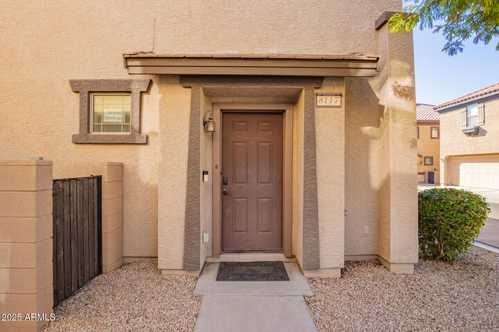 Property Photo: 8117 W Groom Creek Road AZ 85043