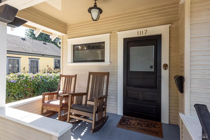 Property Photo: 1117 Glenn Street CA 95401