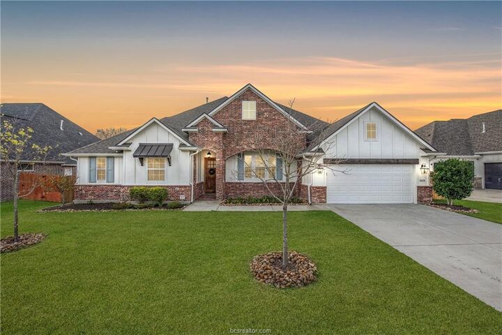 Property Photo: 1929 Spanish Moss Drive TX 77845