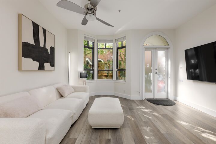 Property Photo: 828 W 6th Avenue BC V5Z 1A6