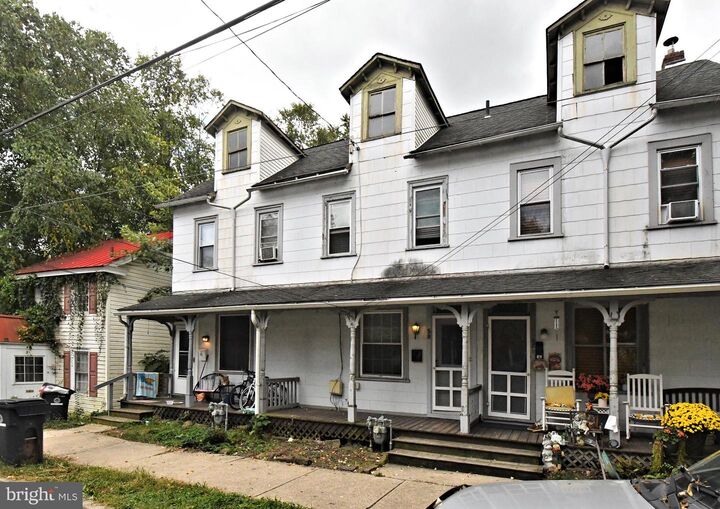 Property Photo:  58 Pennsylvania Avenue  PA 19460 